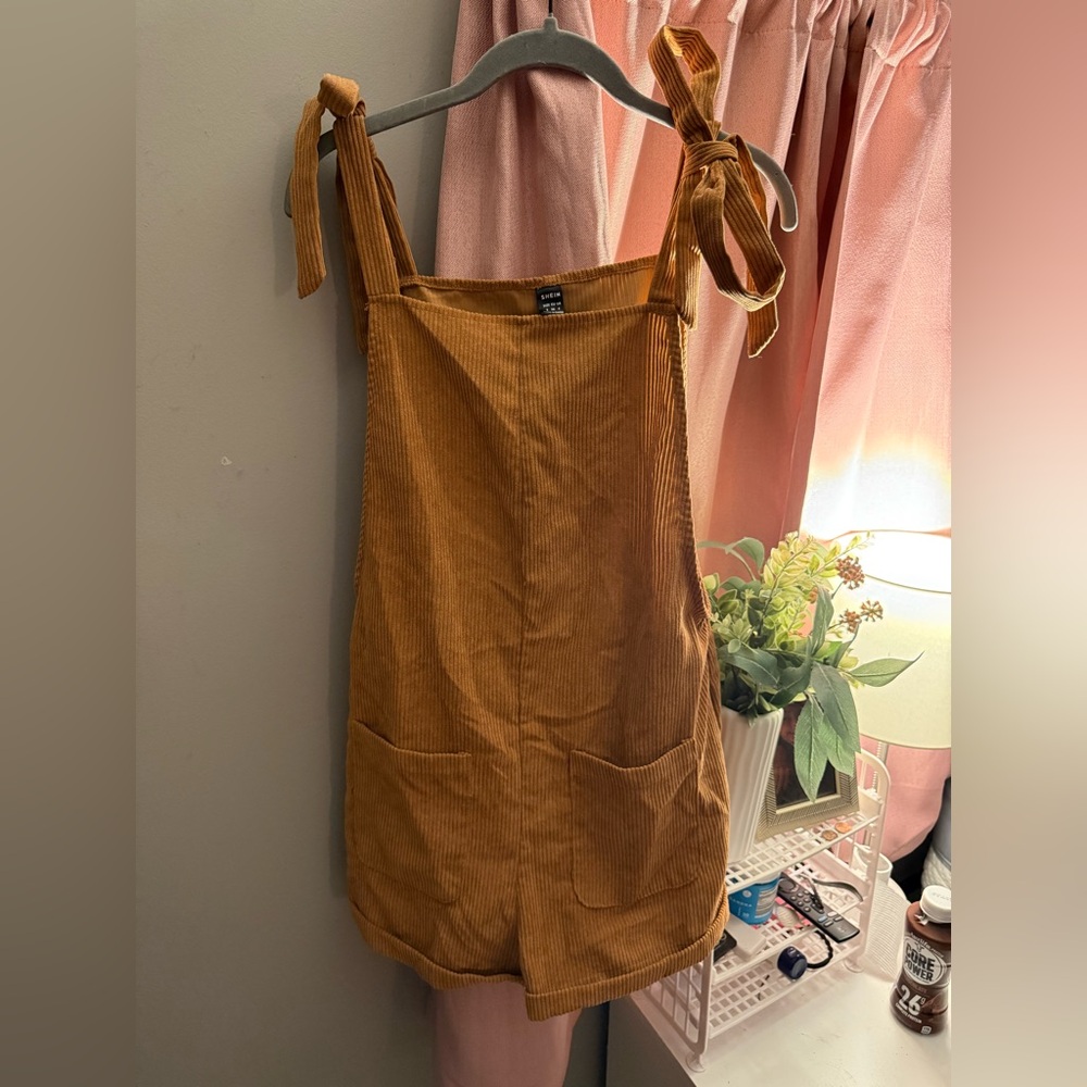 SHEIN Brown and Pink Apparel